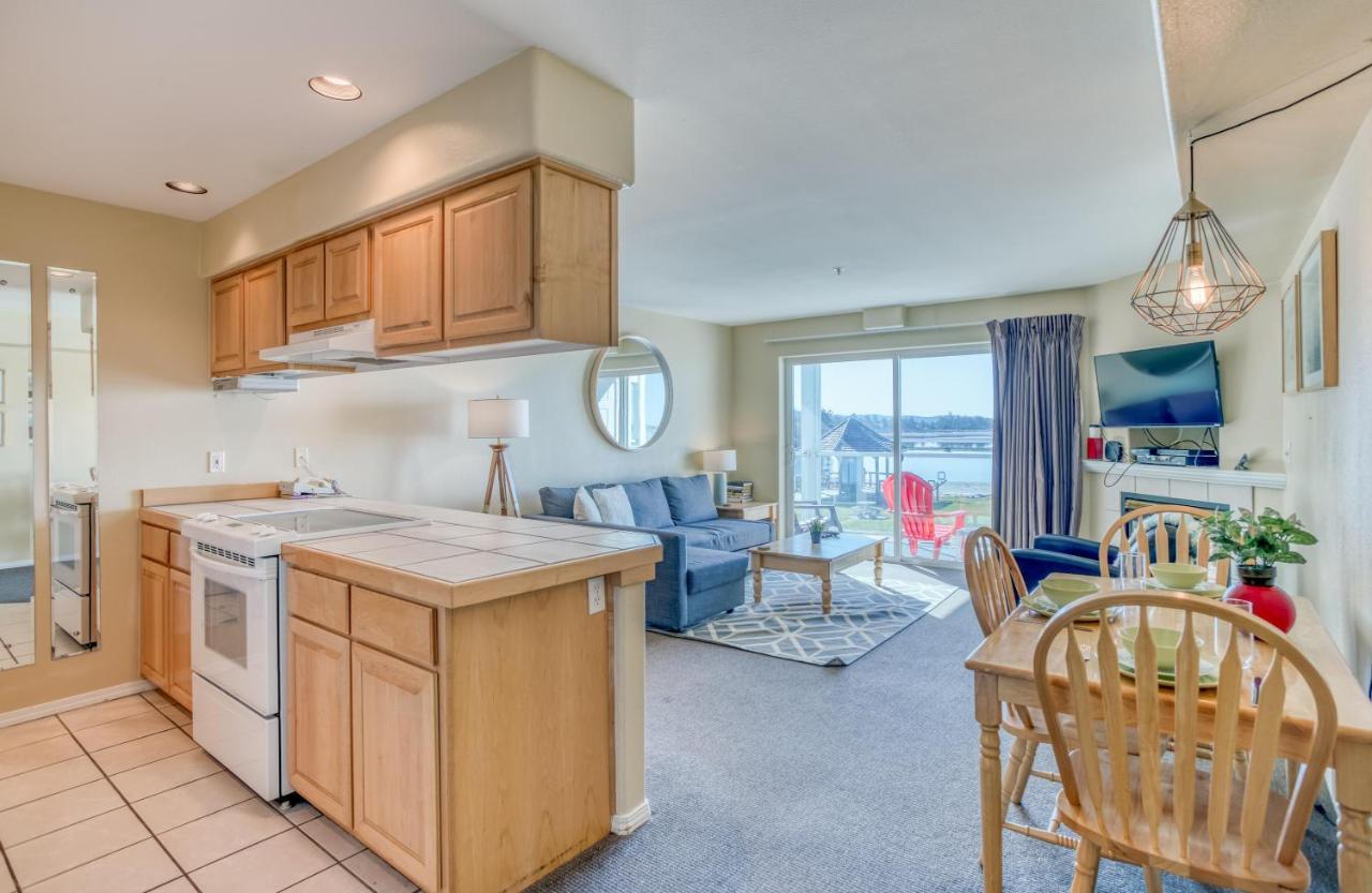Birds Nest Suite Lincoln City Exterior foto